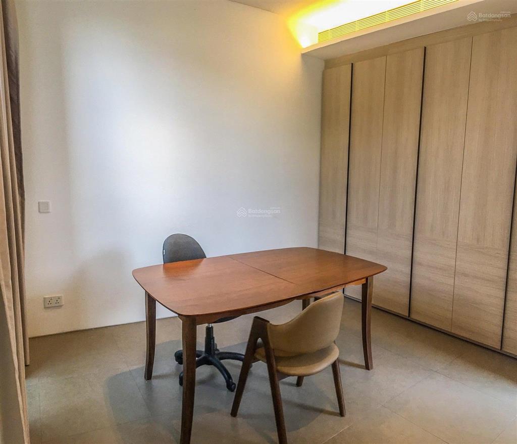Chính chủ cần tiền, cần bán lại gấp căn biệt thự song lập tại holm residence q2. giá 180 tỷ