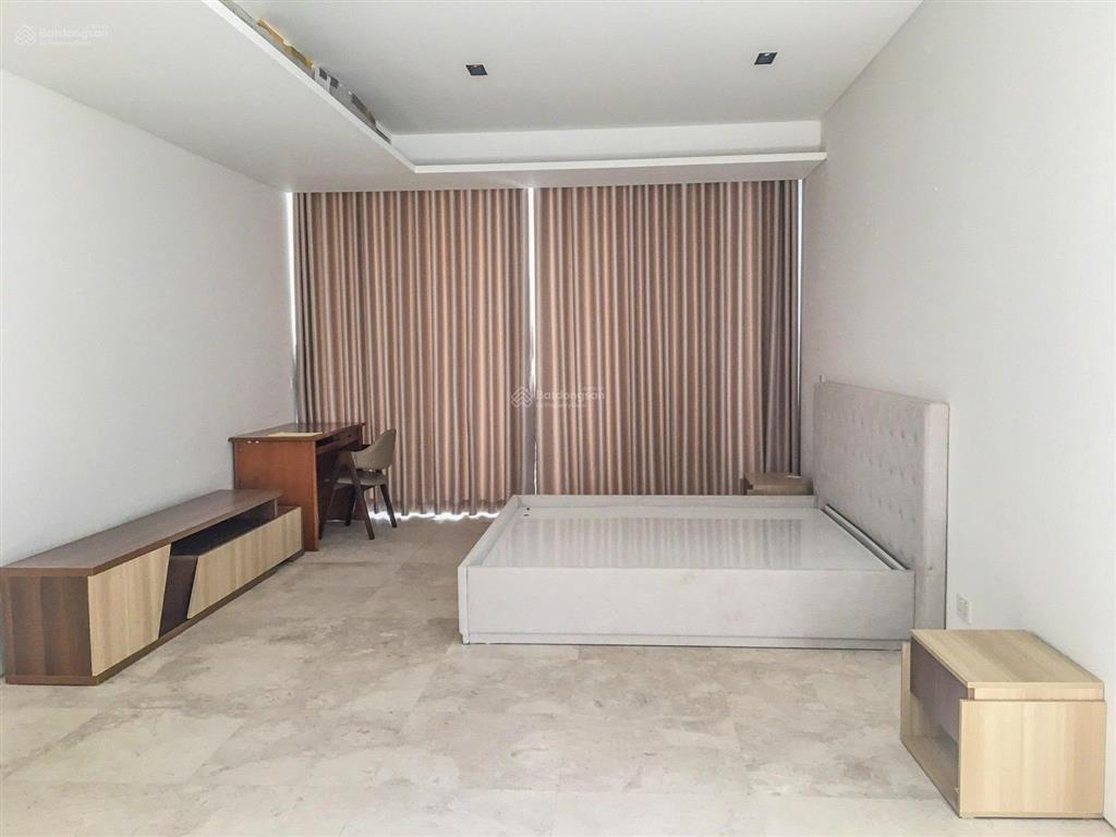 Chính chủ cần tiền, cần bán lại gấp căn biệt thự song lập tại holm residence q2. giá 180 tỷ