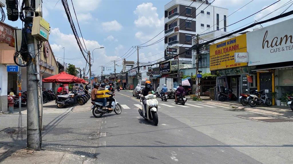 Bán đất full thổ cư đường số 9 (phạm văn đồng) p. linh tây gần chợ thủ đức (2.156m2) 50 tr/m2