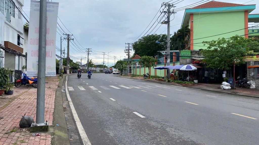 Bán nhà biệt thự 4 tầng mặt đường lê văn chí, quận thủ đức, gần chợ (219m²) 35 tỷ