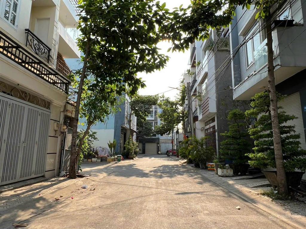 Bán nhà riêng 3 tầng da khu nhà ở hoàng gia đường 980 gần chợ long trường (65.1m²) 6.6 tỷ