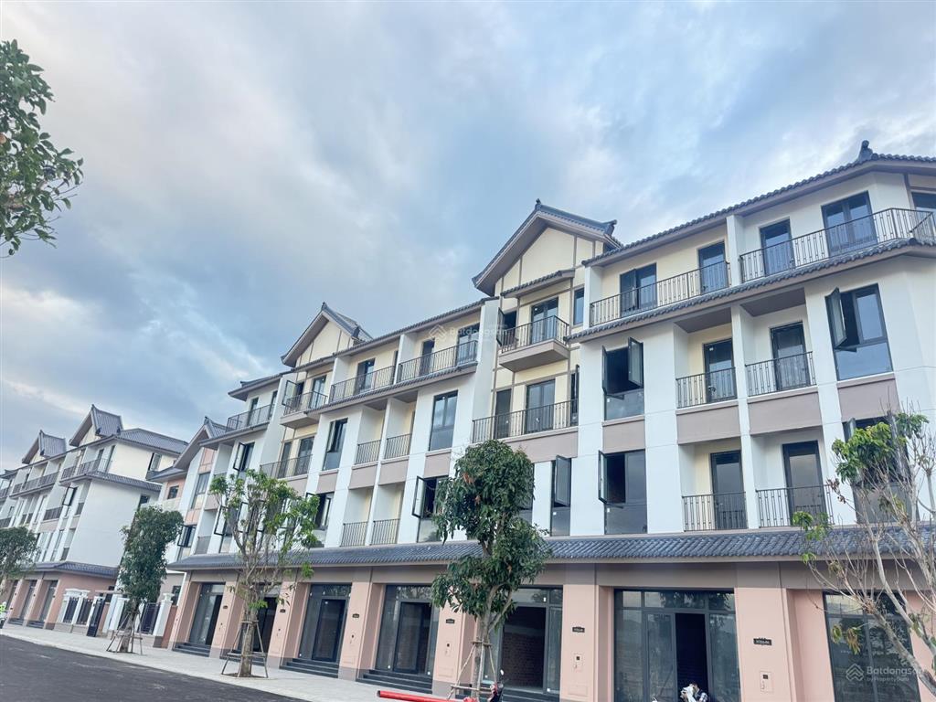 Vinhomes pearl bay phân khu ngọc trai sổ đỏ lâu dài giá 11 tỷ 500 căn kề góc cạnh công viên hồ bơi.