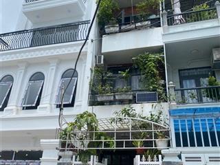 Bán nhà 4 tầng đường betong dương hiến quyền cách biển chỉ 100m  bắc nha trang.