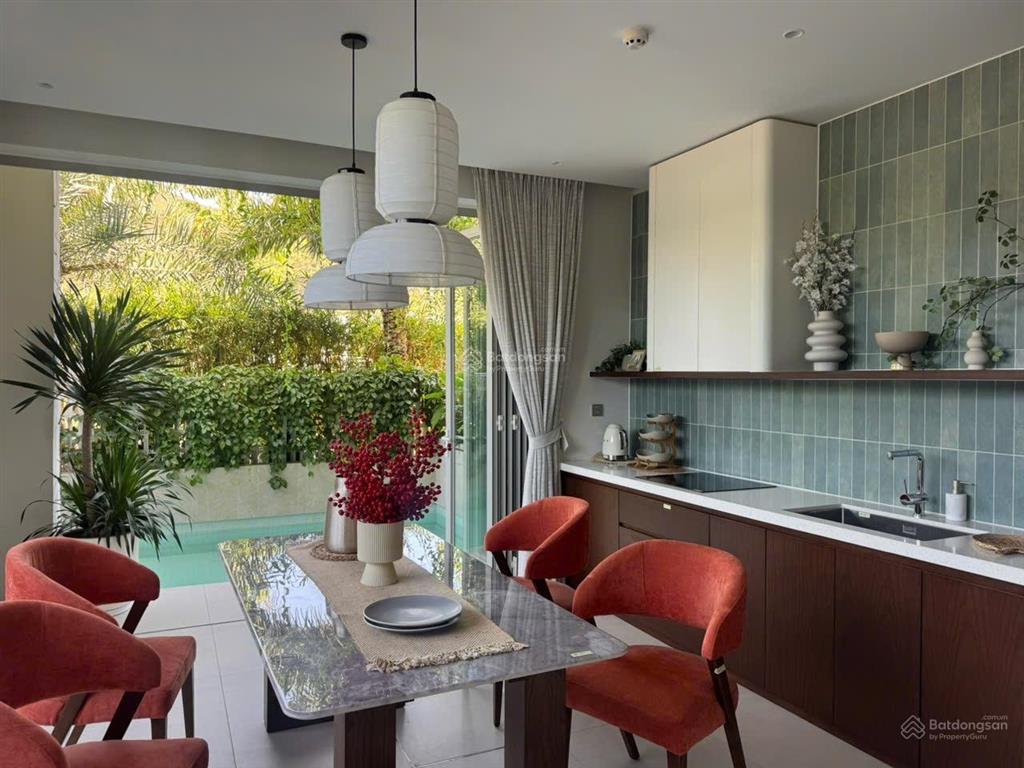 Biệt thự latien villa góc 2 mặt tiền đẹp tại dự án vega city nội thất cao cấp.