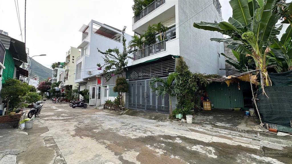 Bán 2 lô liền kề ngang 10m khu tđc hòn xện  vĩnh hoà  bắc nha trang