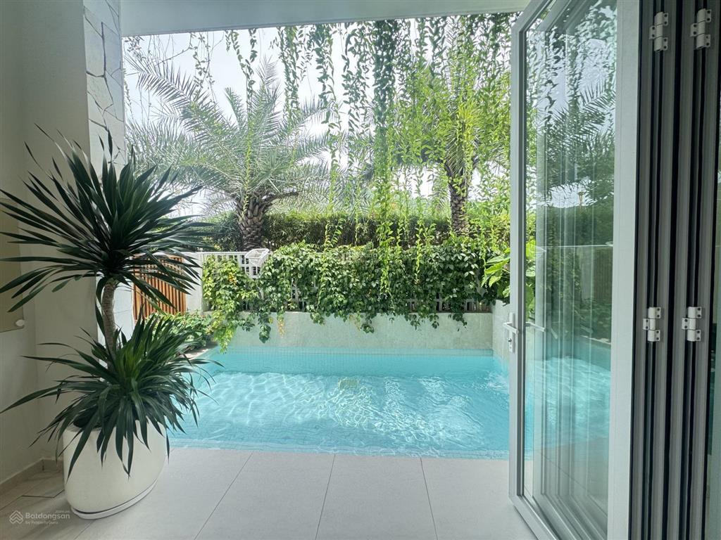 Bán biệt thự latien villa 3 mặt tiền mẫu nature villa lt801 view toàn cảnh dự án vega city.