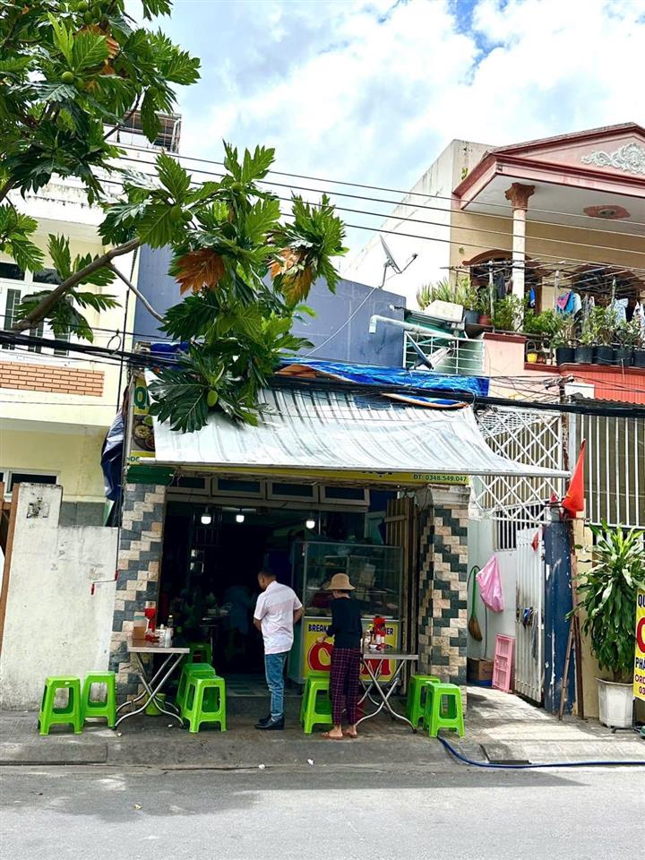Bán nhà mặt tiền đường phạm ngọc thạch, sát biển, bắc nha trang, có dòng tiền 11 triệu/tháng