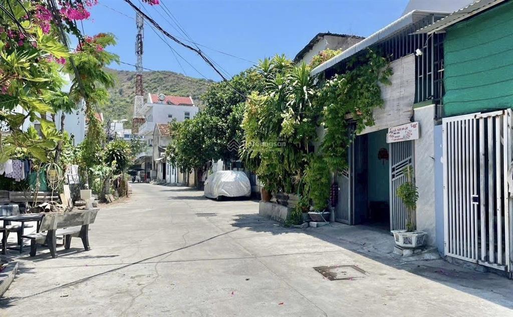Chủ bán đất mặt tiền sử hy nhan ngang 6m vị trí cách biển phạm văn đồng 250m  vĩnh hoà  bắc nha t