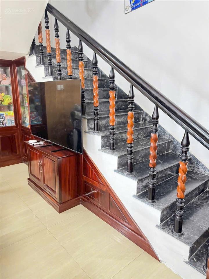 Bán nhà 3 tầng giá tốt đã hoàn công chuẩn chỉnh gần chợ ba làng  vĩnh hòa  bắc nha trang