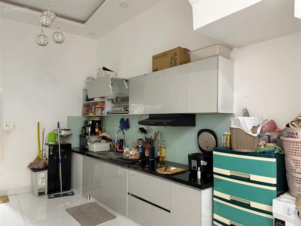 Nhà 2 tầng mặt tiền đường dương hiến quyền, vị trí kinh doanh, giá 8 tỷ 650  bắc nha trang