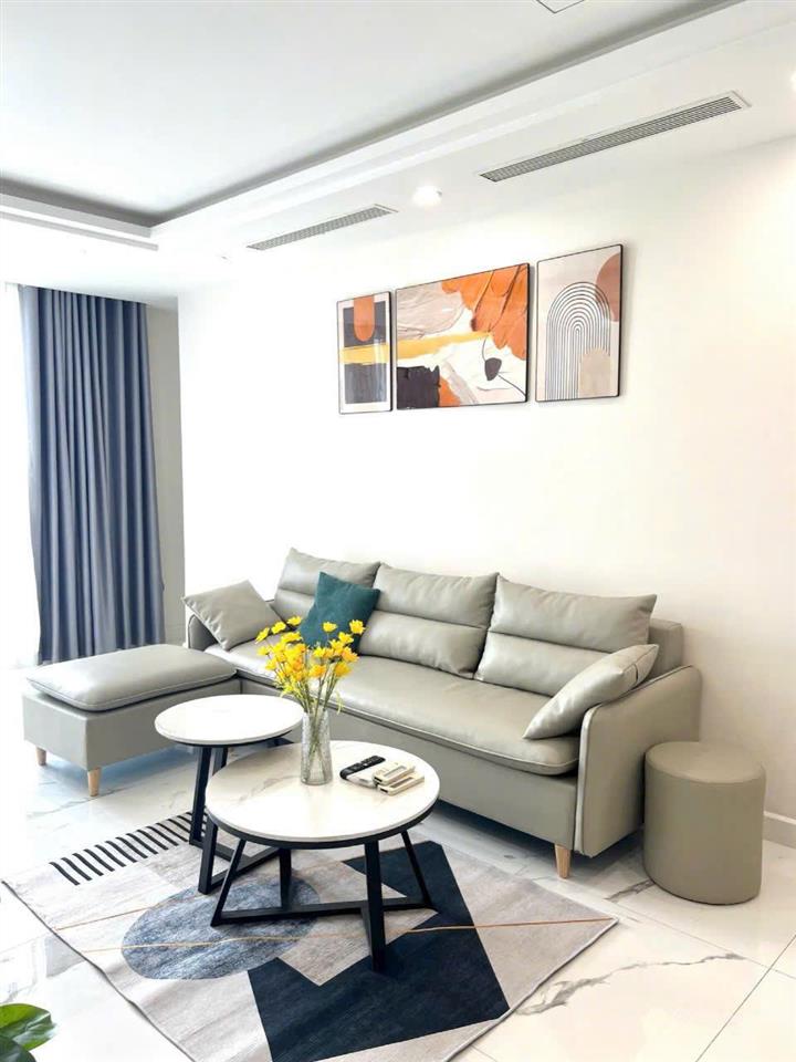 Cho thuê chcc sunshine center  dt 108m2, 2pn+ , full nội thất đẹp,nhận nhà luôn. 0815 489 ***