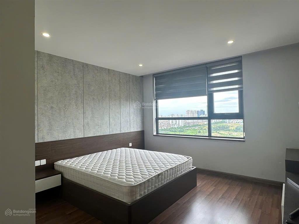 Cho thuê chcc n04a ngoại giao đoàn, 83m2, 2pn, 2wc, nội thất cb, bc hướng nam thoáng mát