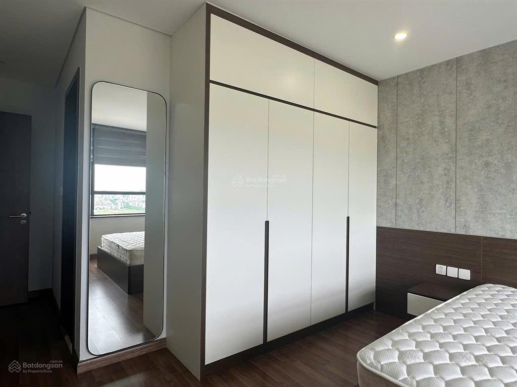 Cho thuê chcc n04a ngoại giao đoàn, 83m2, 2pn, 2wc, nội thất cb, bc hướng nam thoáng mát
