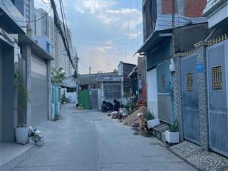 Bán gấp nhà đất vị trí đẹp liền kề phú mỹ hưng, dt 179m2, hẻm đường phú thuận, (p. tân phú, q7 cũ)