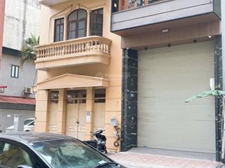 Hiếm nhà phố lạc long quân lô góc  xe 16 đỗ cửa quay đầu