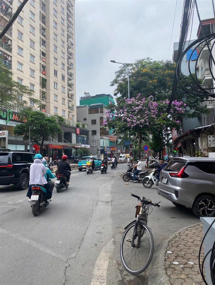 Lạc long quân tây hồ ngõ ô tô nhà đẹp 4 tầng dân trí cao