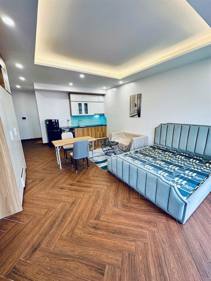 Cho thuê căn hộ 50m2 ô tô đỗ cửa Ngọc Lâm thông Nguyễn Văn Cừ