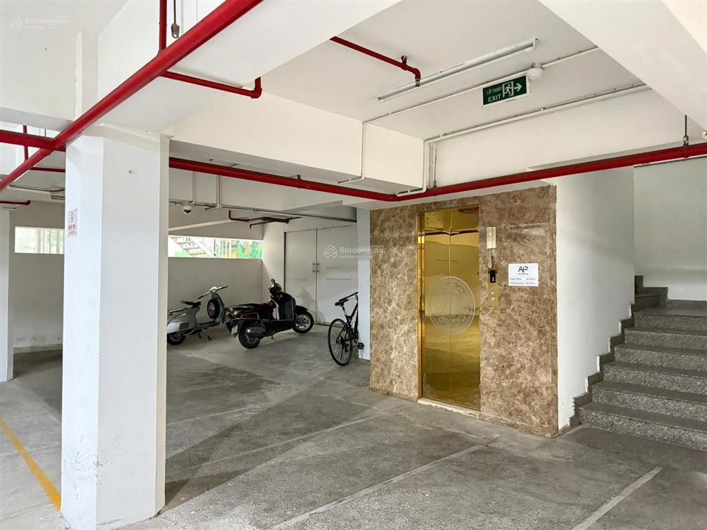 Tòa nhà 14 nguyễn văn trỗi, quận phú nhuận, dtts 2.200m², k/c 2 hầm 10 tầng pccc, giá 750 tr/th