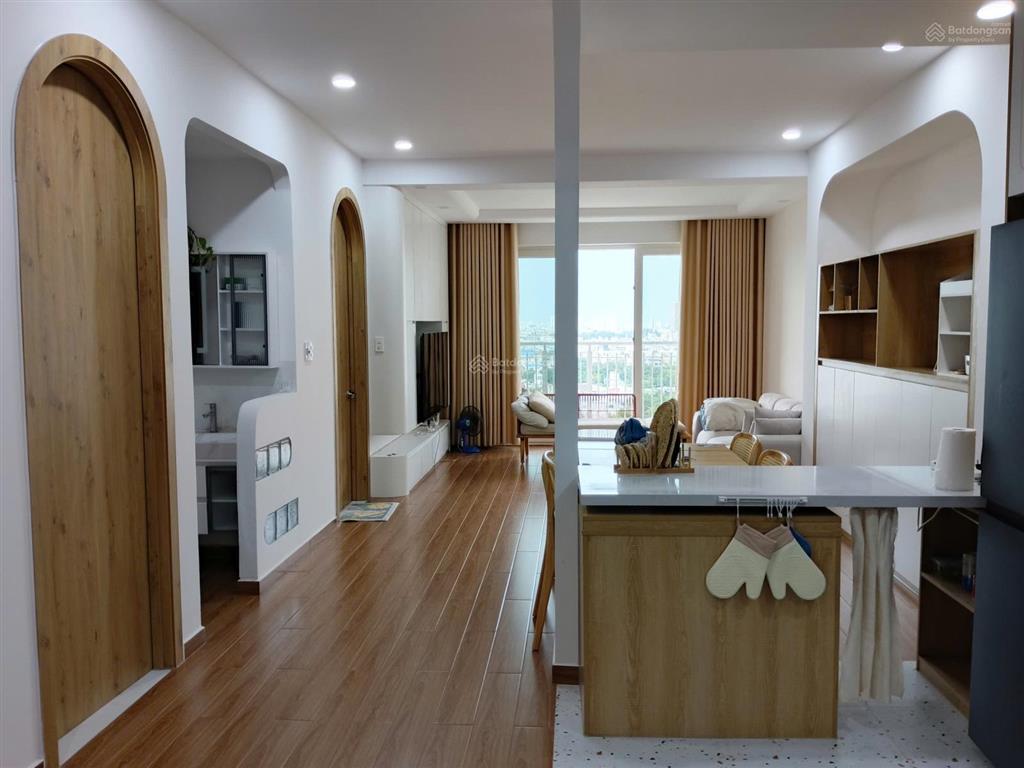 Bán căn hộ carina 105^m2 đầy đủ nội thất
