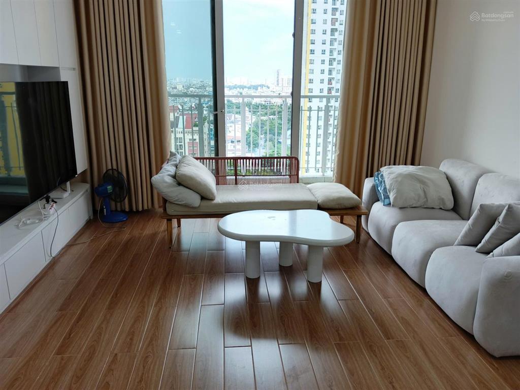 Bán căn hộ carina 105^m2 đầy đủ nội thất