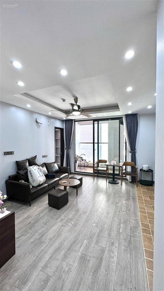 Bán căn 53 m2 1 ngủ sửa được 2 ngủ tầng trung tại tòa thiên nhiên kỷ hà đông giá đầu tư 4.3 tỷ