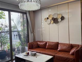 Anh tôi cần bán căn hộ samssora vạn phúc 70 m2 2 ngủ 2 vs sẵn sổ giá 5.15 tỷ ban công đông nam