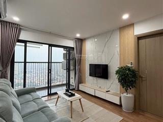 Bán căn hộ tại goldsilk complex, 5,9 tỷ, 78m2 2 ngủ 2 vs bc đông nam tầng trung đối diện cầu am