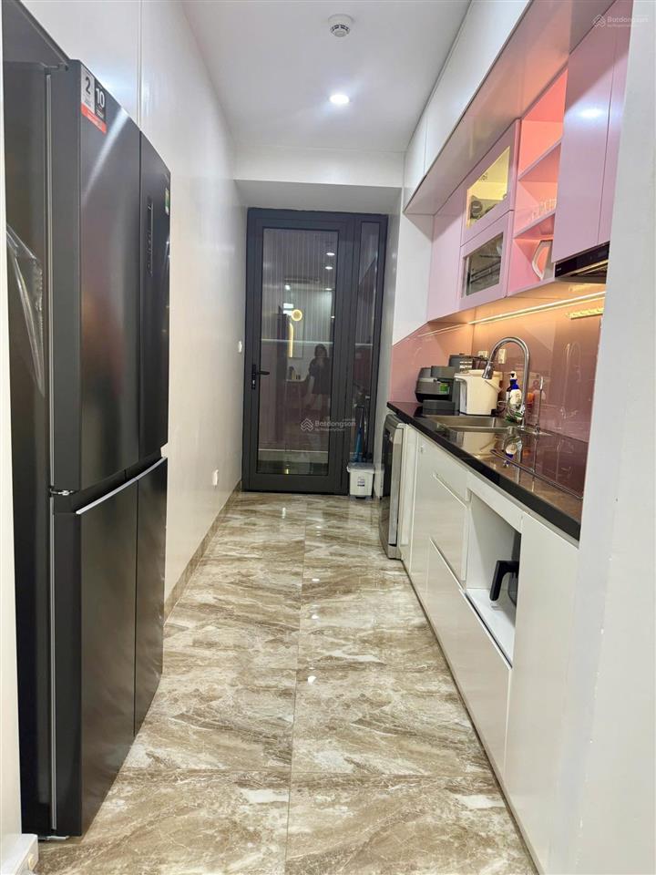 Bán căn hộ chung cư ecolife capitol, 8,9 tỷ, 110m2 3 ngủ 2 vs full đồ căn góc view hồ