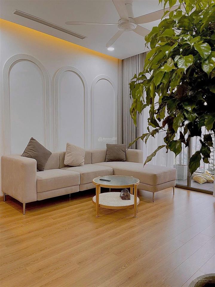 Anh tôi cần bán căn hộ ecolife 58 tố hữu 74 m2 2 ngủ 2 vs sẵn sổ view công viên giá 6 tỷ