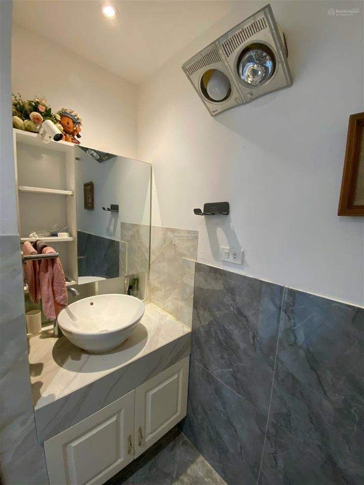 Bán căn hộ đẹp tại quang trung, hà đông, 4,5 tỷ, 61m2 2 ngủ full đồ view pháo hoa sẵn slot xe
