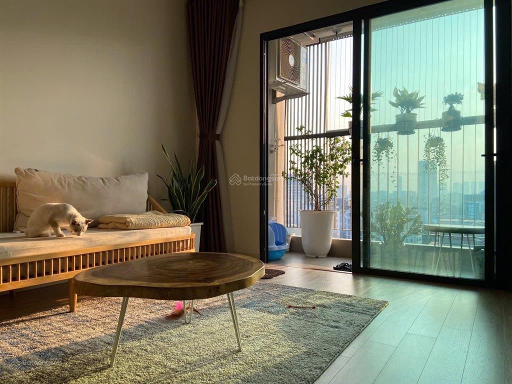 Bán căn hộ 70 m2 2pn 2wc view đẹp tại samsora premier giá 4,5 tỷ, căn vuông full đồ sẵn sổ