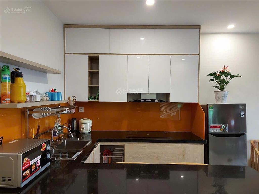Bán căn hộ 70 m2 2pn 2wc view đẹp tại samsora premier giá 4,5 tỷ, căn vuông full đồ sẵn sổ