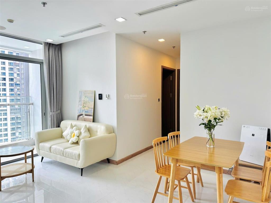 Bán gấp cc vinhomes central park, 10,3 tỷ, 75 m2, 2pn 2wc