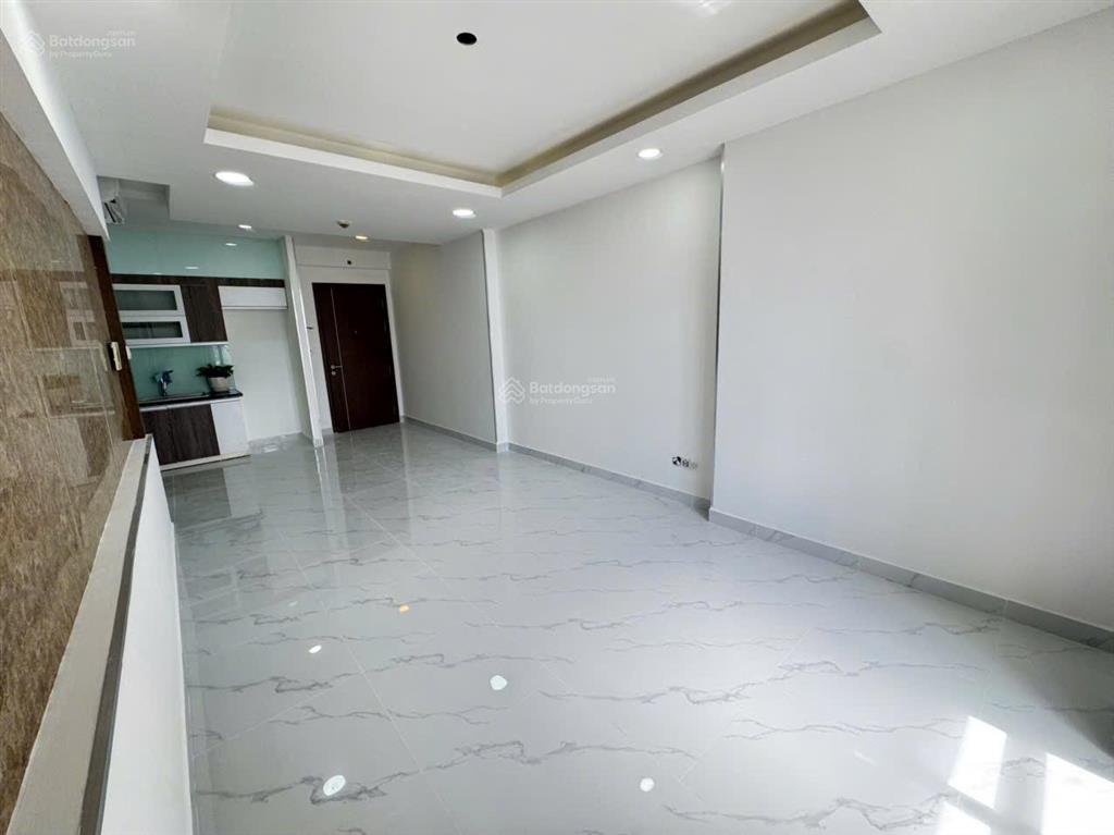 Cho thuê cc icon 56, 19 triệu vnd, 90m2, 3pn, 2wc, nội thất cơ bản, tại quận 4, tp.hcm