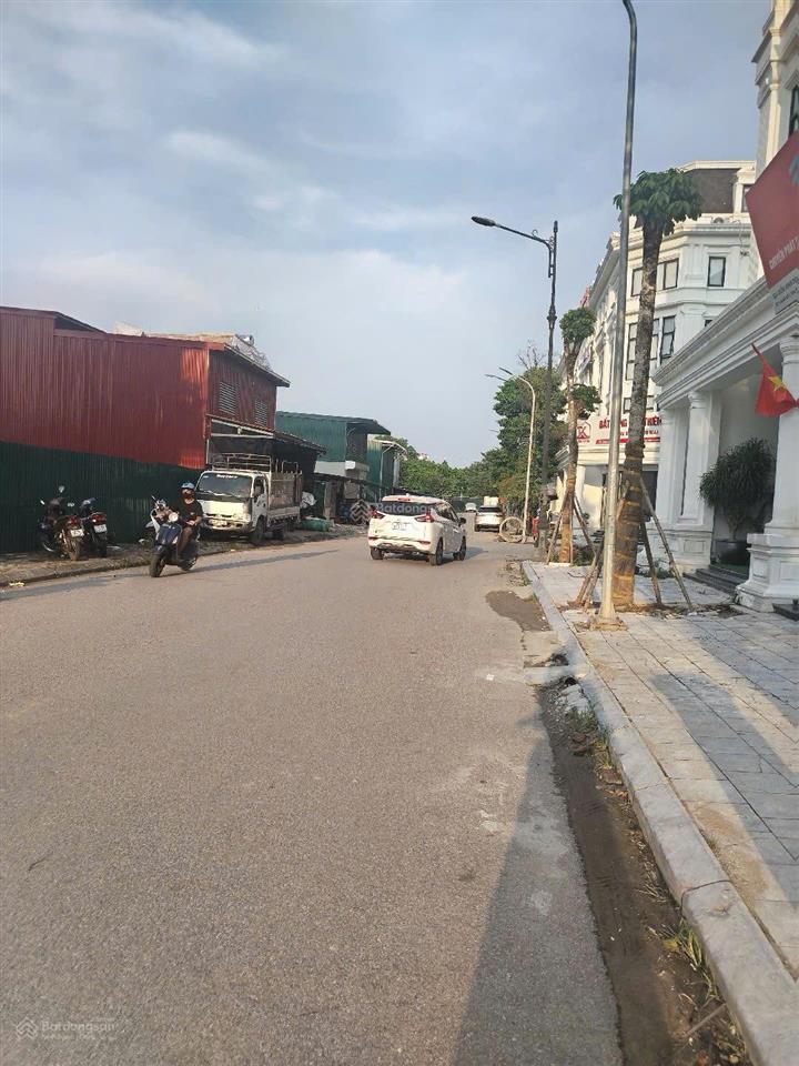 Bán liền kề louis city hoàng mai, trục chính louis viii, view vườn hoa  0972 917 ***