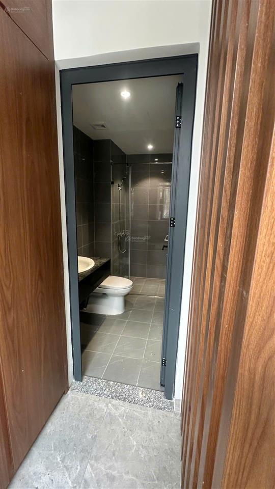 Thạch bàn  nguyên căn 6 ngủ  full đồ  ô tô tránh
