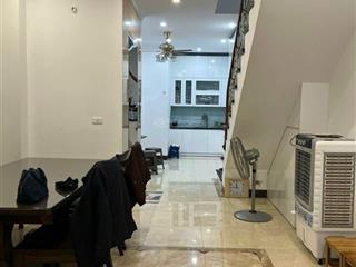 Ngọc thụy  nguyên căn 5 tầng, thang máy  7 ngủ