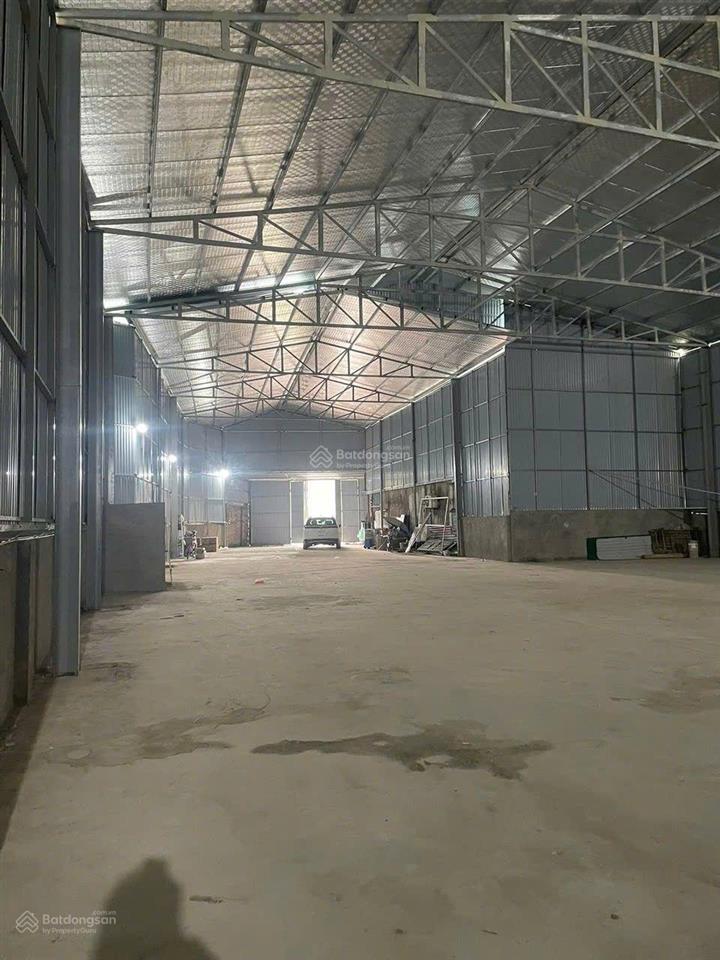 Cự khối  kho 800m2  mặt tiền 10m  3 pha