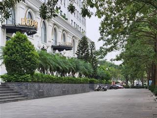Eco city  căn 2 phòng ngủ  tầng trung  full đồ  10 tr