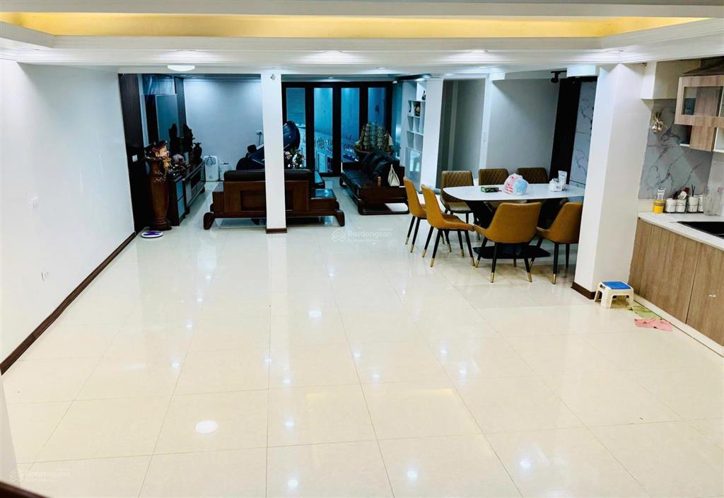 Nhà mặt phố ngô gia tự  130m2  5 tầng  gara  kd đỉnh cao