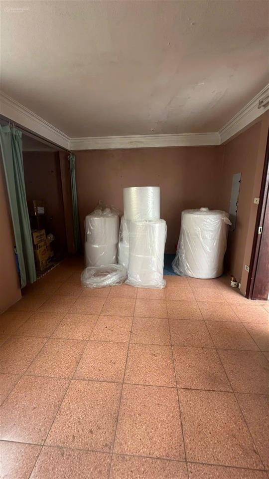 Tư đình  nguyên căn 80m2  4 tầng  ở, cty + kho hàng