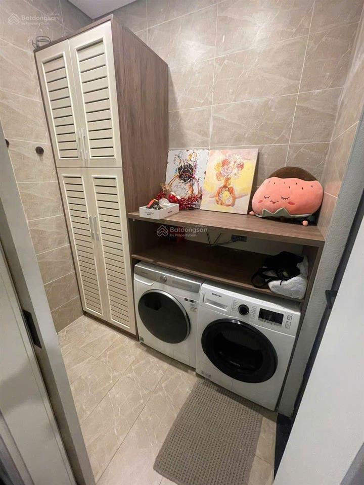 Bồ đề  nguyên căn 90m2  3 tầng  full đồ  sân để ô tô  20tr
