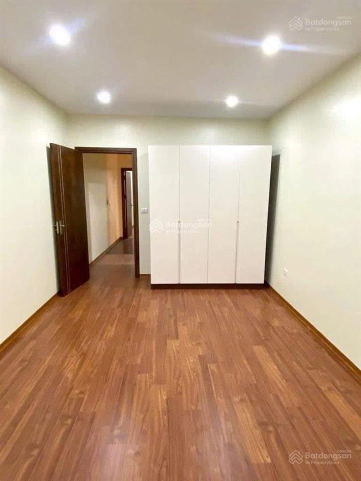 Ngọc thụy  nguyên căn 4 ngủ  55m2/ sàn  ở, kd online
