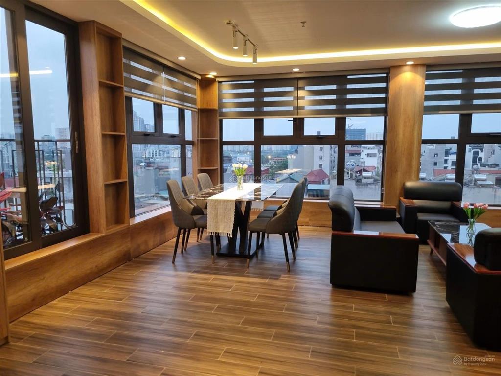 Ngọc thụy  căn penhouse  sd 200m2  full nội thất