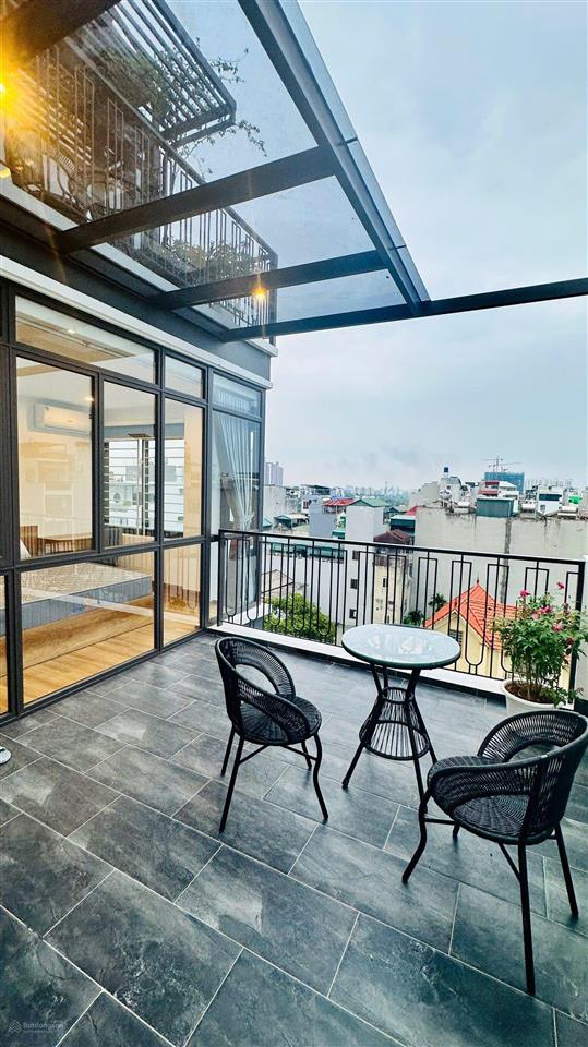 Ngọc thụy  căn penhouse  sd 200m2  full nội thất