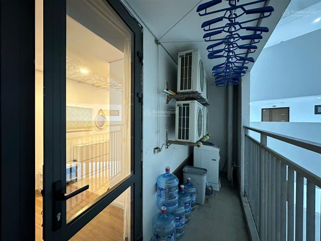 Mipec căn 90m2  2 ngủ  full đồ
