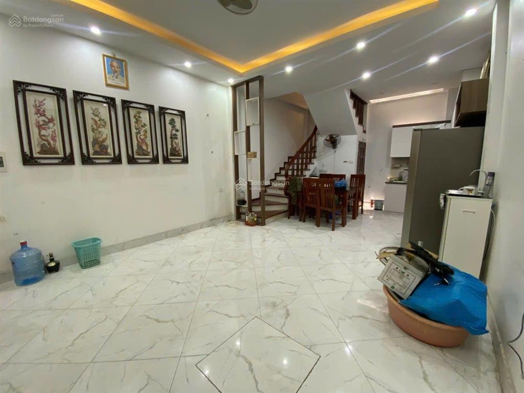 Bồ đề  nguyên căn 36m2 * 5 tầng  ô tô  10tr