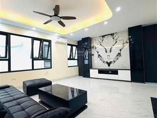 Bồ đề  nhà 6 tầng, thang máy  full đồ  15tr