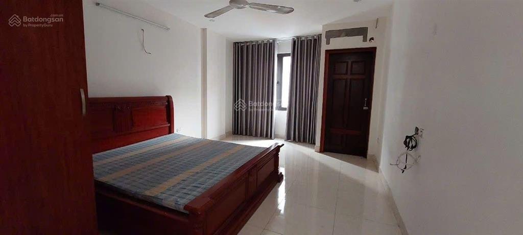 Mặt phố bồ đề  nhà 5 tầng * 46m2  full đồ