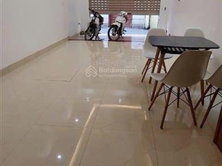 Mặt phố bồ đề  nhà 5 tầng * 46m2  full đồ